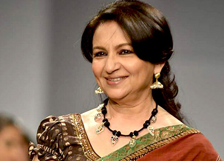 Birth of the female Bollywood superstar | CNN